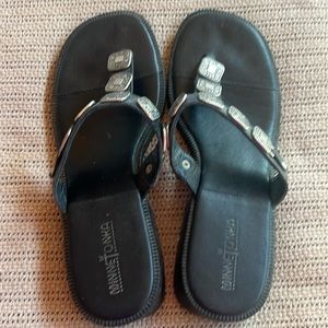 Minnetonka Silverthorne Sandal
